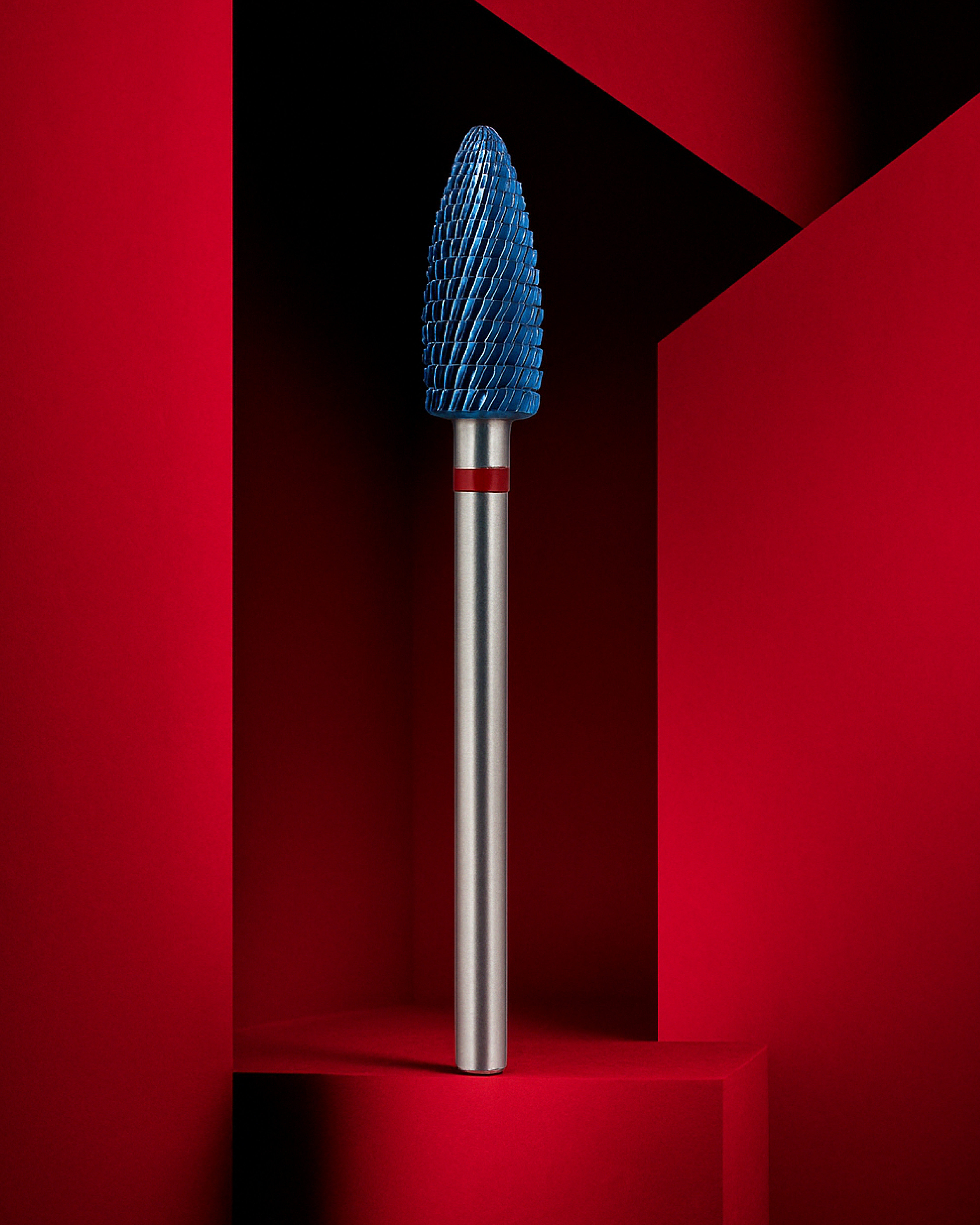 Welcome to the world of manicure art with BloBlu Shop