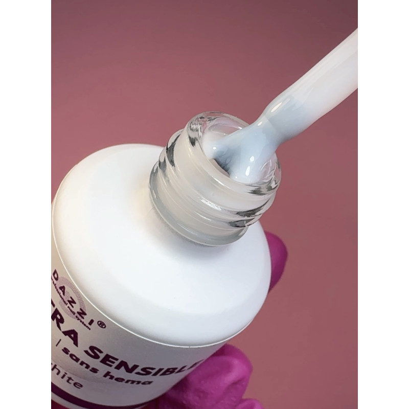 Acid-free / Heme-free Extra Sensitive Base – Milk White, 15 ml